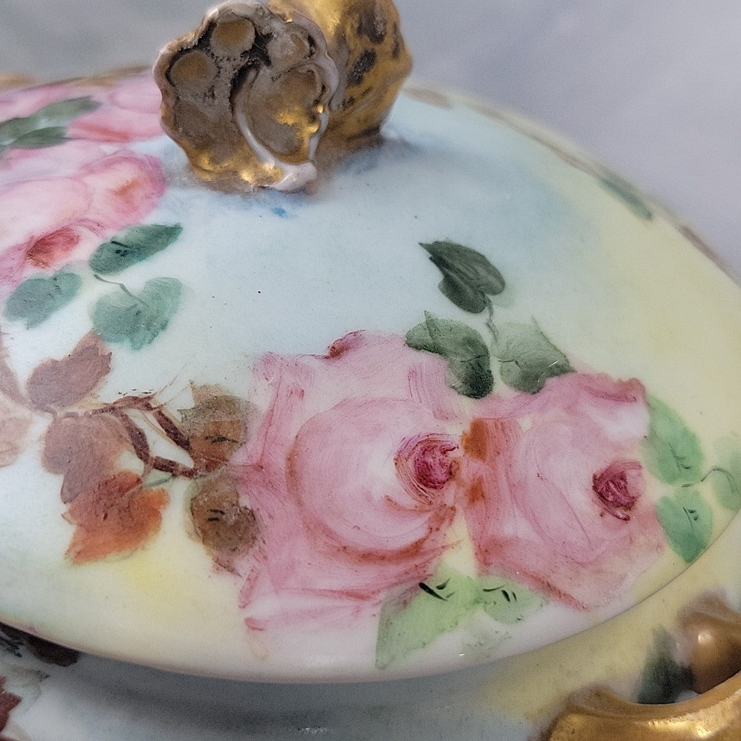 Antique GDA Limoges Footed Powder Jar Roses Gilt Handles Vanity Box c190013