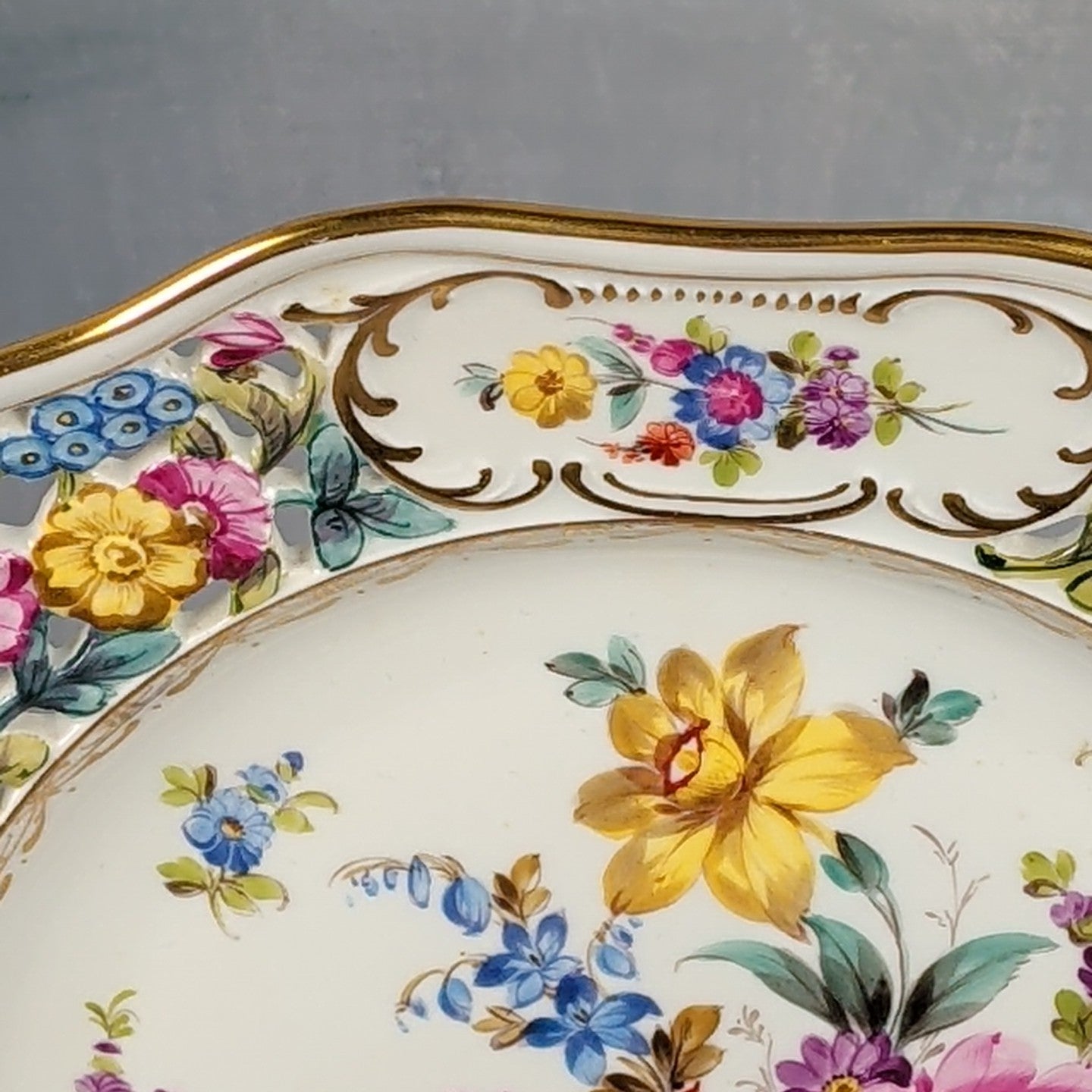 Antique Dresden Germany 10.5” Hand Painted Floral Cabinet Plate Gold Gilt7