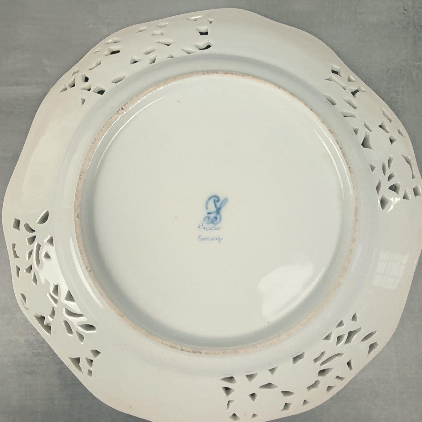 Antique Dresden Germany 10.5” Hand Painted Floral Cabinet Plate Gold Gilt14