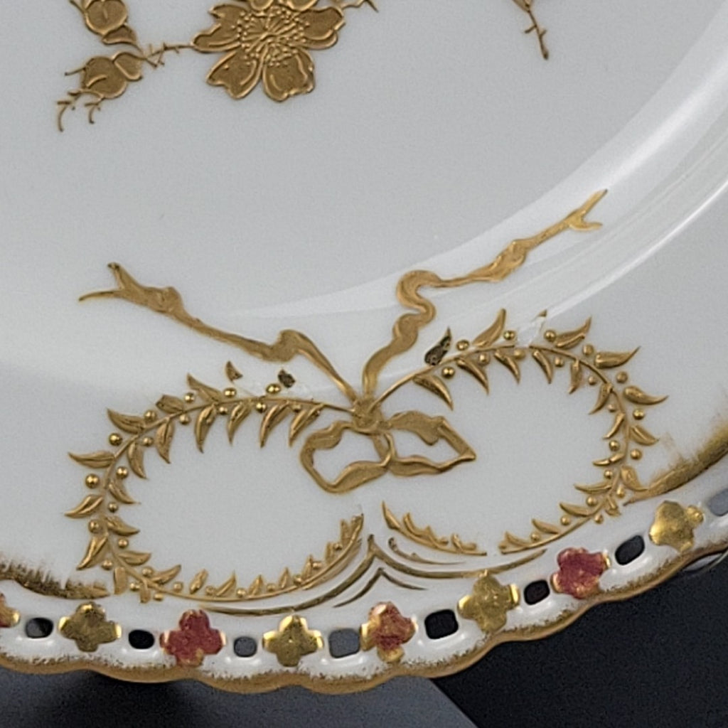 Pairpoint  Limoges Reticulated Gold Floral Gilt Plate c.190012