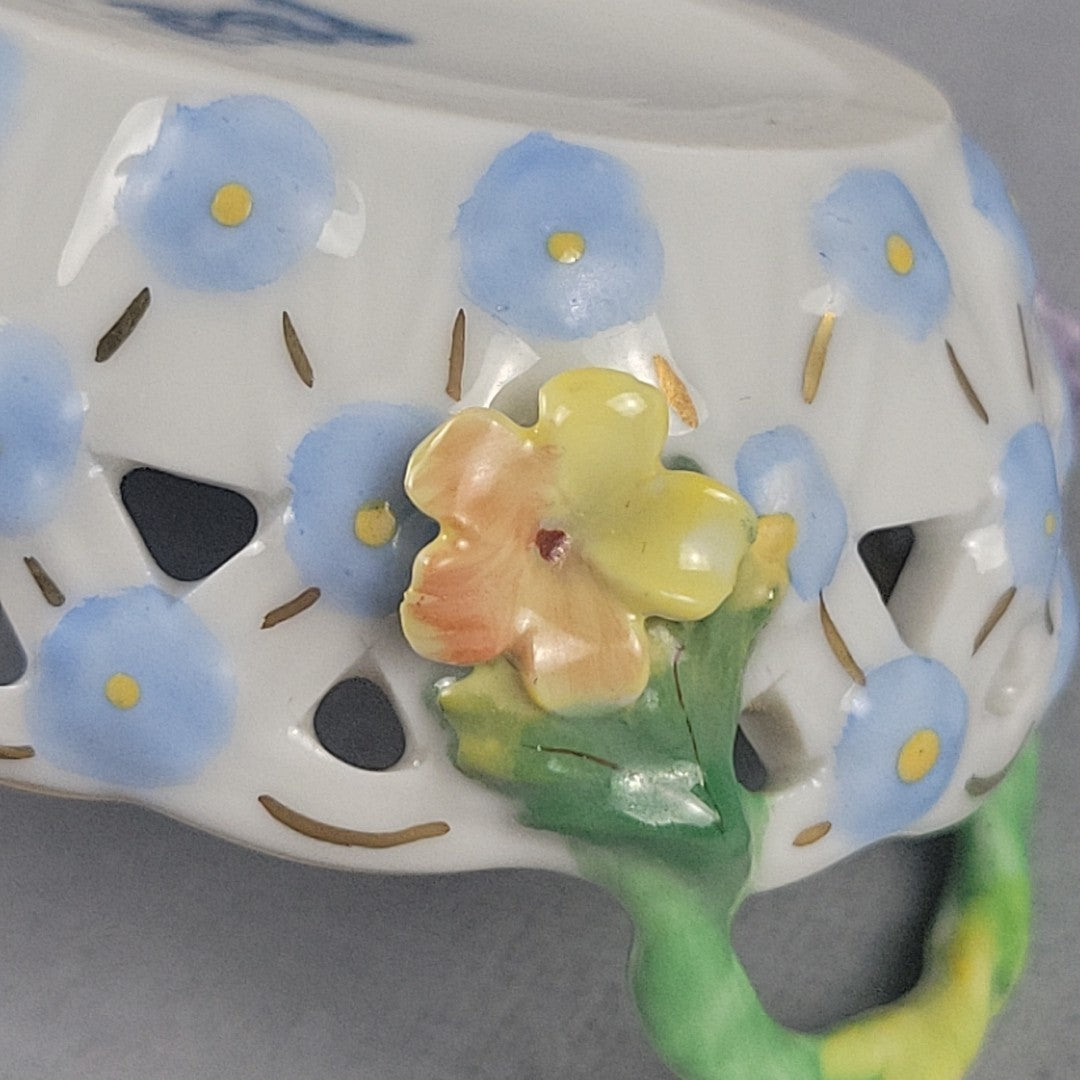 Dresden Germany Reticulated Porcelain Basket Forget Me Not Flowers & Vine Handle11