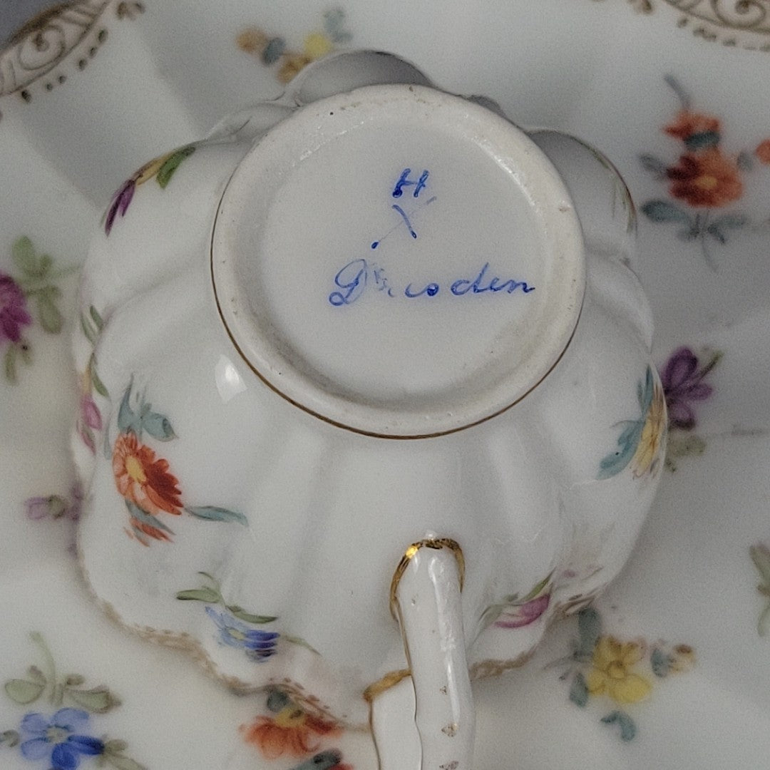 Antique Dresden Tea Cup & Saucer Hand Painted Floral Gilt Scalloped Mold11