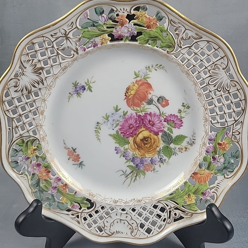Carl Thieme Style Dresden Reticulated Plate Raised Enamel Floral Gold Trim 9"5